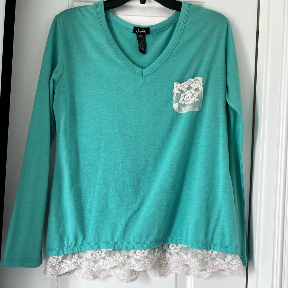 Justify - Large - Top